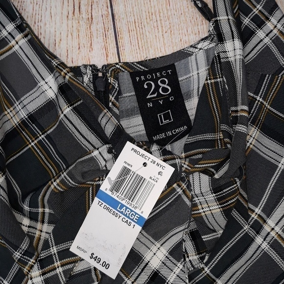 PROJECT 28 NYC Red Dress - Picture 3 of 3